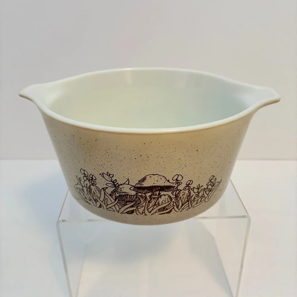 Pyrex Forest Fancies Mushroom 1L Casserole Dishes Bakeware 473.B